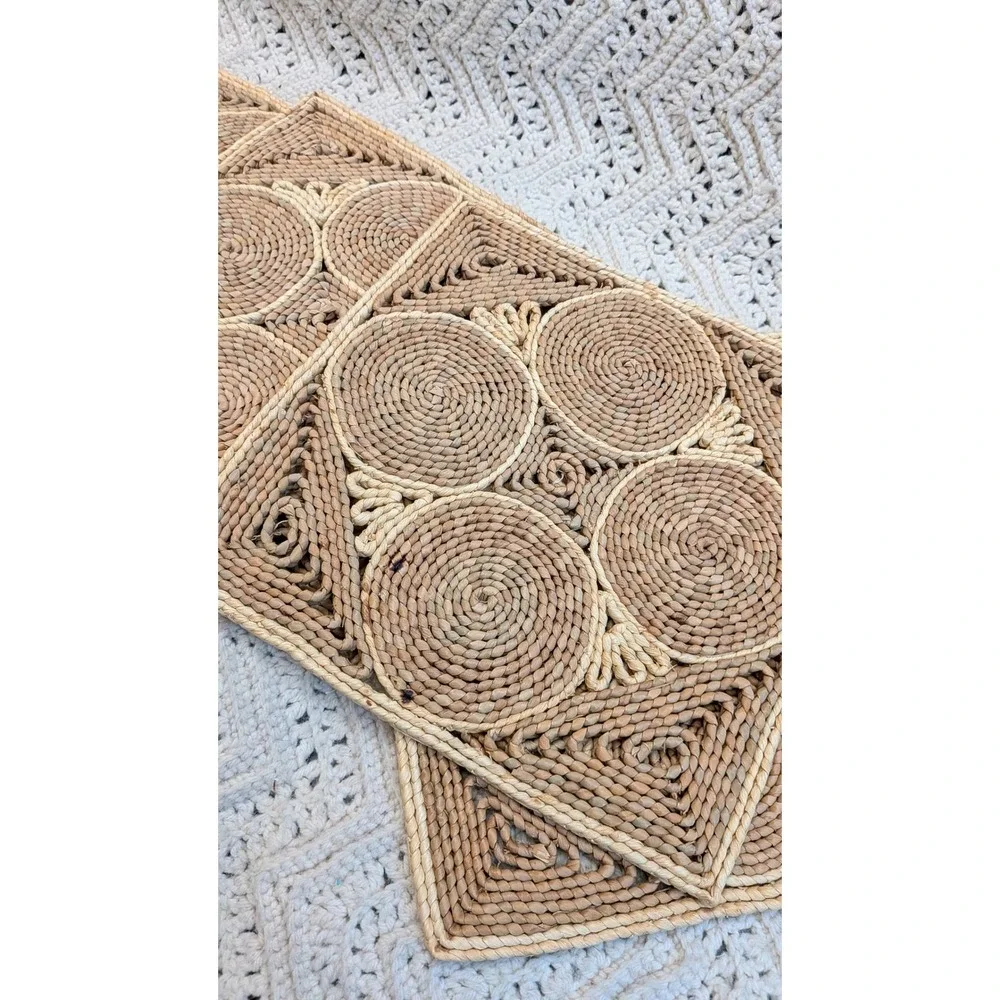 Vintage Woven Straw Placemats Set‎ of 4 Boho Natural Fiber Coiled Geometric Mats